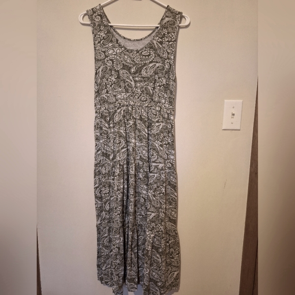 Ivy green and white maxi dress - Picture 2 of 2